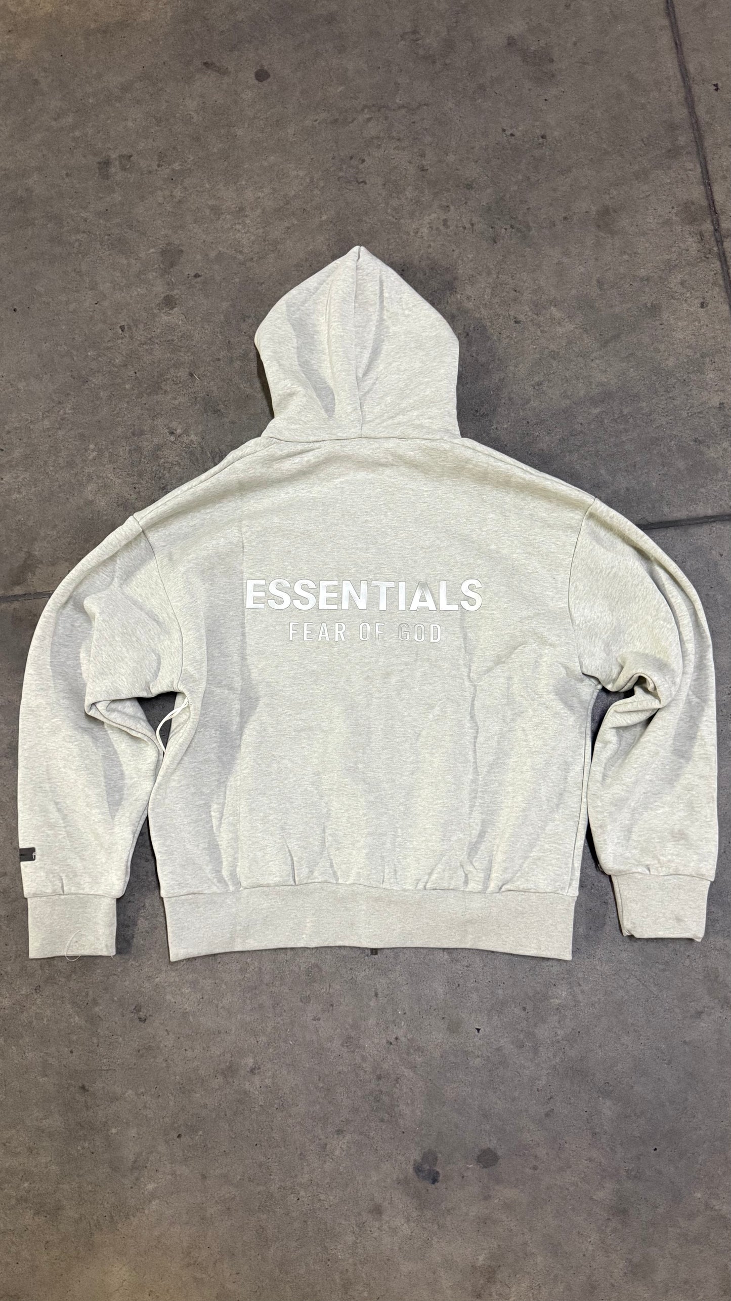 HOODIE ESSENTIALS GRIS CLARO ZÍPER