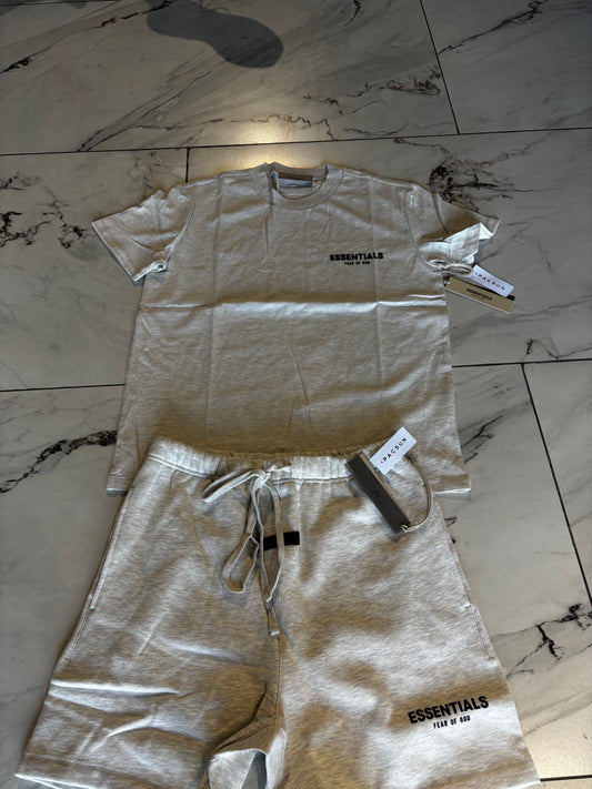 Conjunto Essentials short