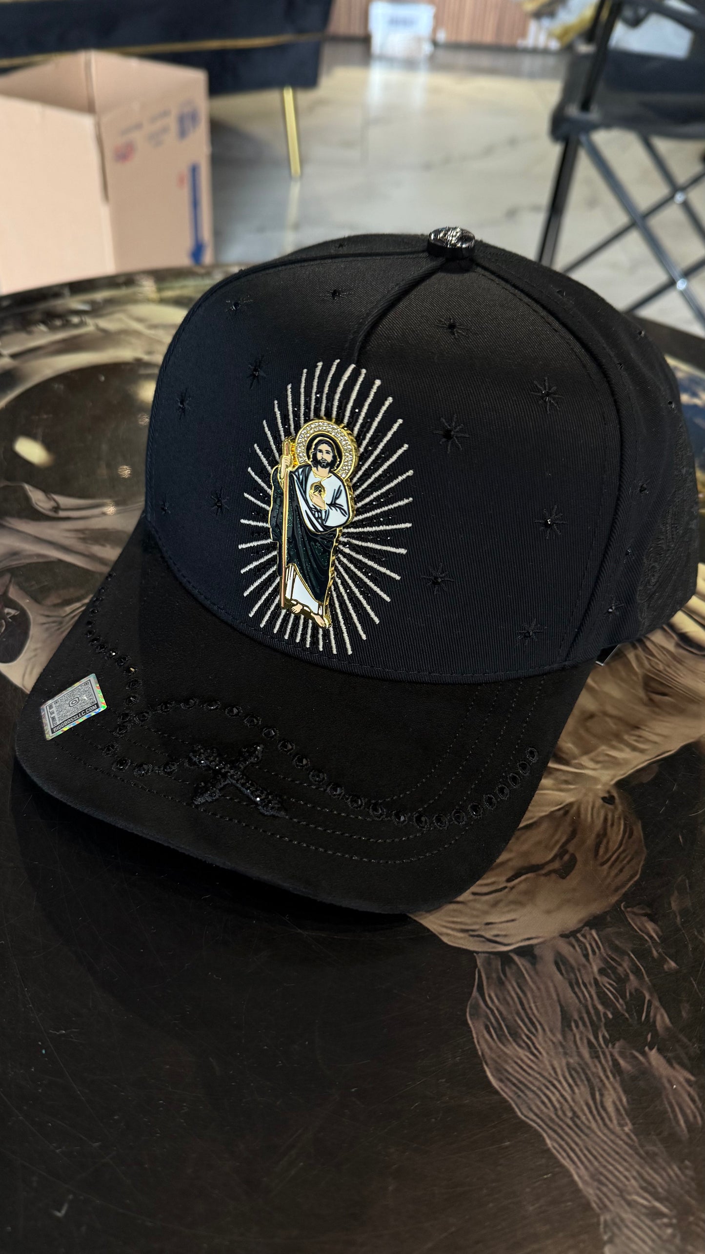 BIG BOSS// SAN JUDAS CRISTAL BLACK