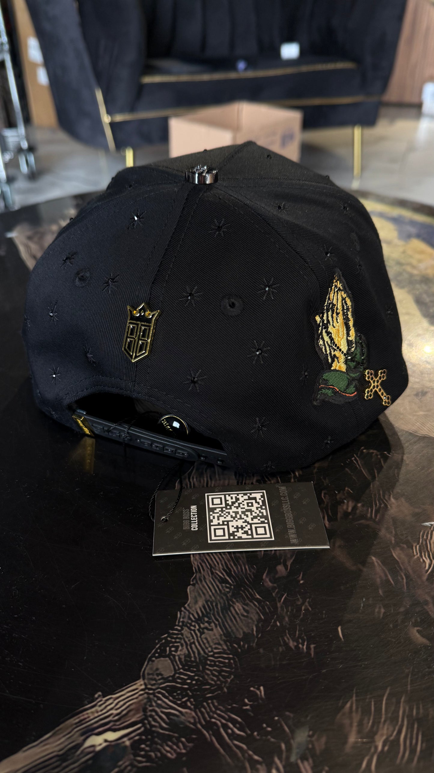 BIG BOSS// SAN JUDAS CRISTAL BLACK