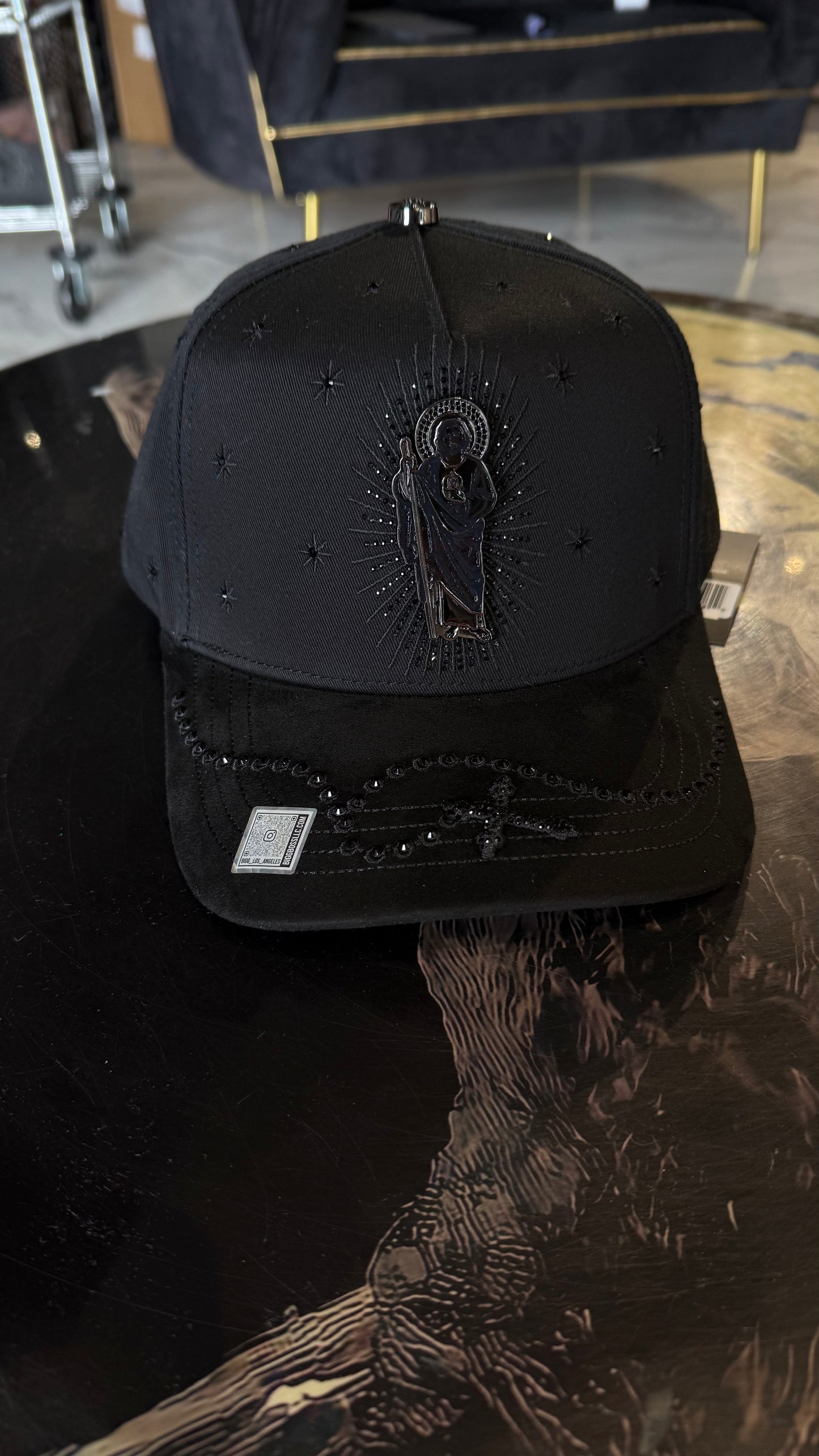 BIGG BOSS // SAN JUDAS CRYSTAL TOTAL BLACK